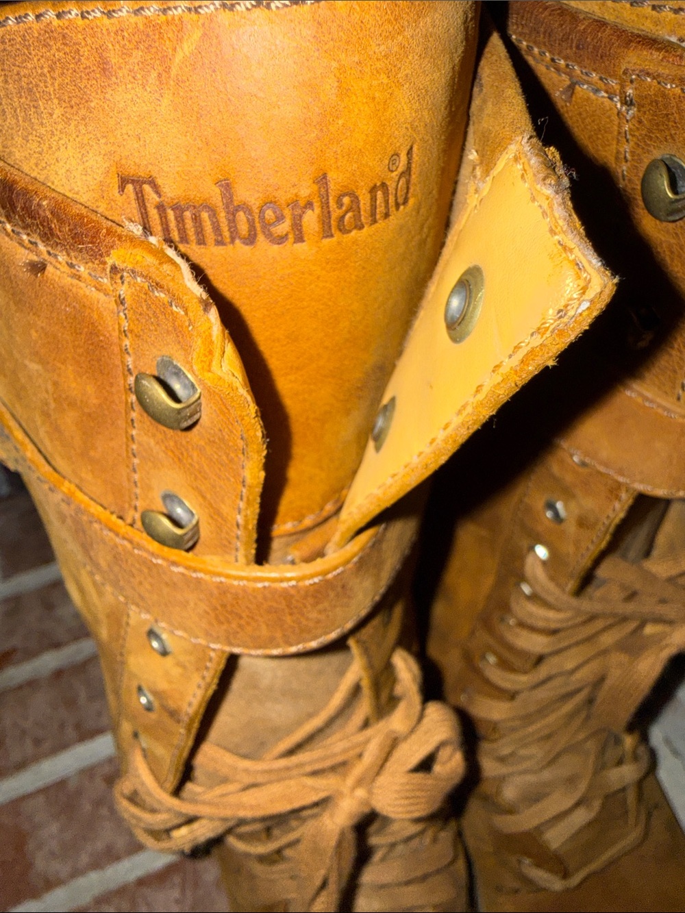 Women Timberland Tan Leather Lace-Up Mid-Calf Buckle Boots size 11M - Picture 12 of 13